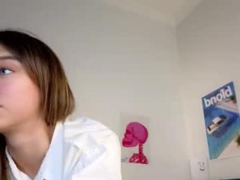 smoothnesss — Chaturbate recorded stream image, 27.02.2026 08:30