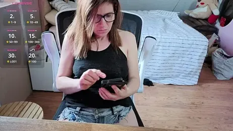 Lina_lou4 — Stripchat recorded stream image, 27.02.2026 16:20