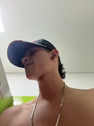 HarryGaze — Stripchat recorded stream image, 28.02.2026 20:20