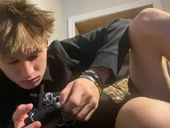 yourwhiteboy1 — Stripchat recorded stream screenshot (01 Mar 2026)