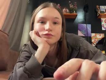 nloraaa — Chaturbate recorded stream image, 01.03.2026 08:20