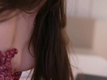 dovia — Chaturbate recorded stream screenshot (01 Mar 2026)