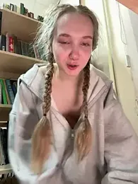 bambi_lu — Stripchat recorded stream screenshot (01 Mar 2026)