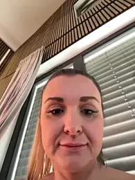 Bella-Tight — Stripchat recorded stream screenshot (02 Mar 2026)