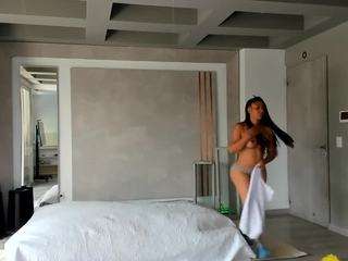 michellangels — Camsoda recorded stream image, 02.03.2026 14:40