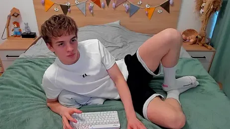 Fandi_777 — Stripchat recorded stream image, 03.03.2026 10:50