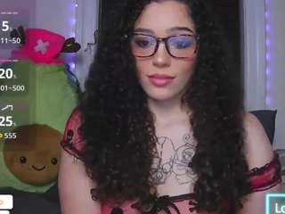 sapphirestorm8 — Camsoda recorded stream image, 04.03.2026 03:20
