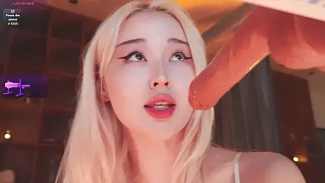 hyun_chia — Stripchat recorded stream screenshot (04 Mar 2026)