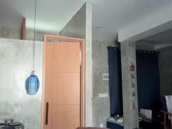 livslifee — Chaturbate recorded stream screenshot (04 Mar 2026)