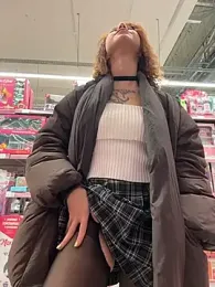 RosieSecret — Stripchat recorded stream screenshot (04 Mar 2026)