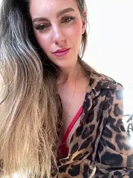 nicole_98 — Stripchat recorded stream screenshot (04 Mar 2026)