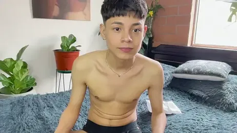 Andy_Belier23 — Stripchat recorded stream image, 04.03.2026 13:50