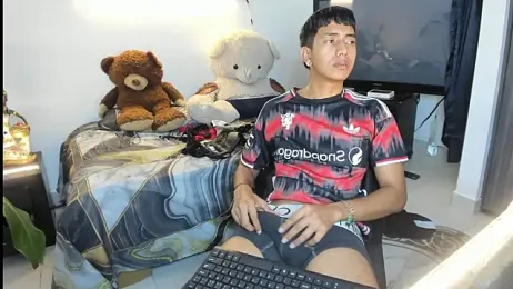 darwinandbrayann — Stripchat recorded stream screenshot (04 Mar 2026)