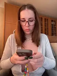 MommmyYummy — Stripchat recorded stream image, 05.03.2026 10:50