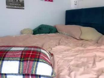 smoothnesss — Chaturbate recorded stream image, 05.03.2026 08:10