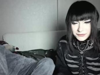 arina_rose — Chaturbate recorded stream screenshot (05 Mar 2026)