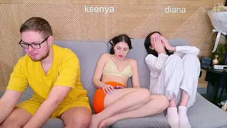 Ksenny — Stripchat recorded stream image, 06.03.2026 04:30