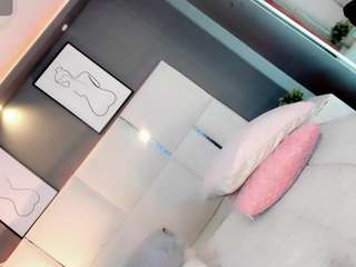 manellyksparklee — Camsoda recorded stream screenshot (06 Mar 2026)