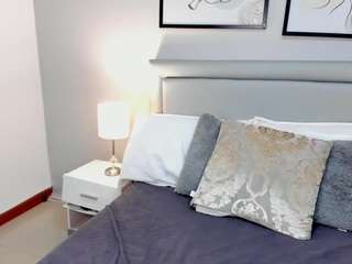 mili-moon — Camsoda recorded stream screenshot (06 Mar 2026)