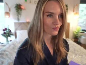 phoenix_taylor — Chaturbate recorded stream image, 08.03.2026 19:10