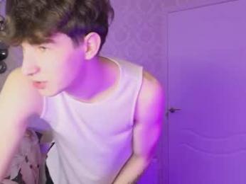 drinklinov — Chaturbate recorded stream screenshot (09 Mar 2026)