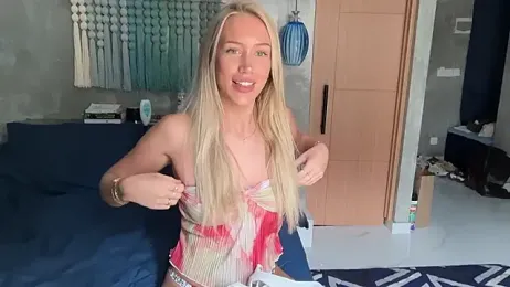 livsslife — Stripchat recorded stream screenshot (10 Mar 2026)