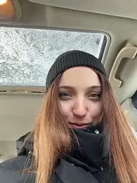 DollyTall — Stripchat recorded stream image, 10.03.2026 06:10