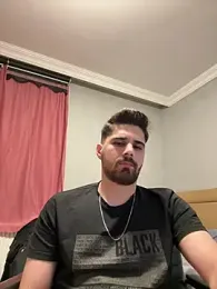 berke3424 — Stripchat recorded stream screenshot (10 Mar 2026)