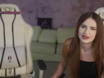 anabel054 — Chaturbate recorded stream screenshot (10 Mar 2026)