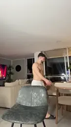 Valenthino_Salvatore — Stripchat recorded stream screenshot (11 Mar 2026)