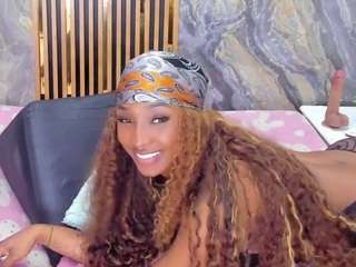 nyakimgold — Camsoda recorded stream image, 11.03.2026 12:30