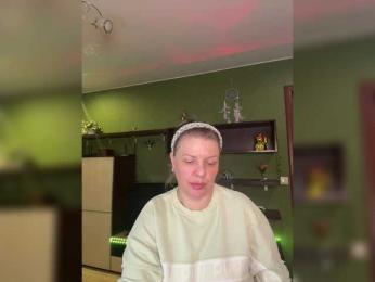 Veronika_Gold — Bongacams recorded stream screenshot (12 Mar 2026)