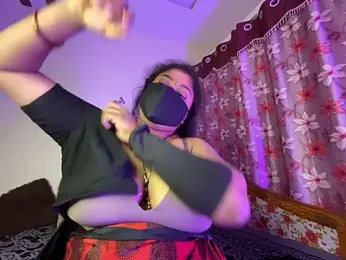 LouleyRanii — Stripchat recorded stream image, 13.03.2026 08:40