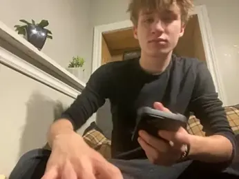 yourwhiteboy1 — Stripchat recorded stream image, 14.03.2026 06:30