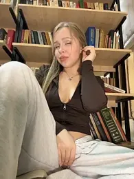 Liza_risky — Stripchat recorded stream screenshot (14 Mar 2026)