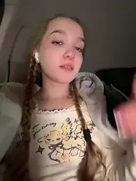 bambi_lu — Stripchat recorded stream screenshot (14 Mar 2026)