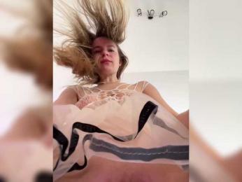 Zoluszka — Bongacams recorded stream image, 07.03.2025 13:20