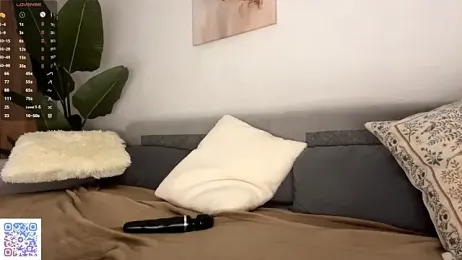 PetulaGunton — Stripchat recorded stream screenshot (17 Mar 2026)