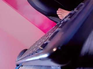 veroniica-mist — Camsoda recorded stream screenshot (18 Mar 2026)