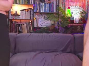 task_manager — Chaturbate recorded stream screenshot (18 Mar 2026)