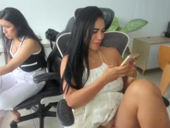 emillybrowm — Chaturbate recorded stream image, 18.03.2026 15:40