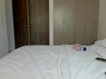 valenjonex — Chaturbate recorded stream screenshot (18 Mar 2026)