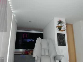 _veenus — Chaturbate recorded stream screenshot (18 Mar 2026)