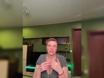 Veronika_Gold — Bongacams recorded stream screenshot (18 Mar 2026)