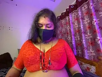 LouleyRanii — Stripchat recorded stream image, 19.03.2026 08:30