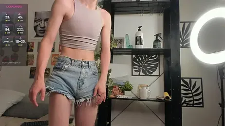 AvenGlow — Stripchat recorded stream image, 19.03.2026 20:30