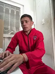 santiObrero — Stripchat recorded stream image, 20.03.2026 19:40