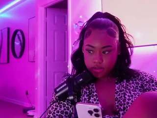 briannabrave — Camsoda recorded stream image, 20.03.2026 18:10
