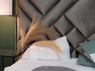 Sophia Loreen — Flirt4free recorded stream screenshot (07 Mar 2025)