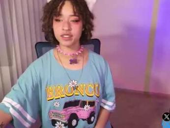 renpuppy — Chaturbate recorded stream image, 21.03.2026 04:00
